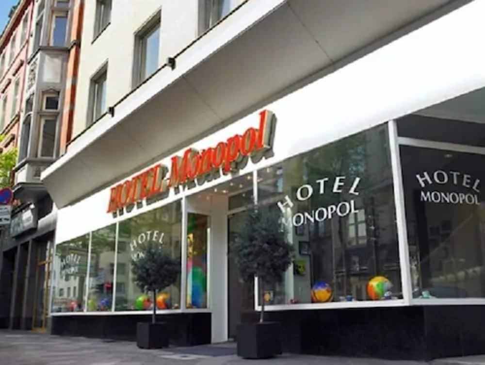 Hotel Monopol City Centre Дюссельдорф Екстер'єр фото